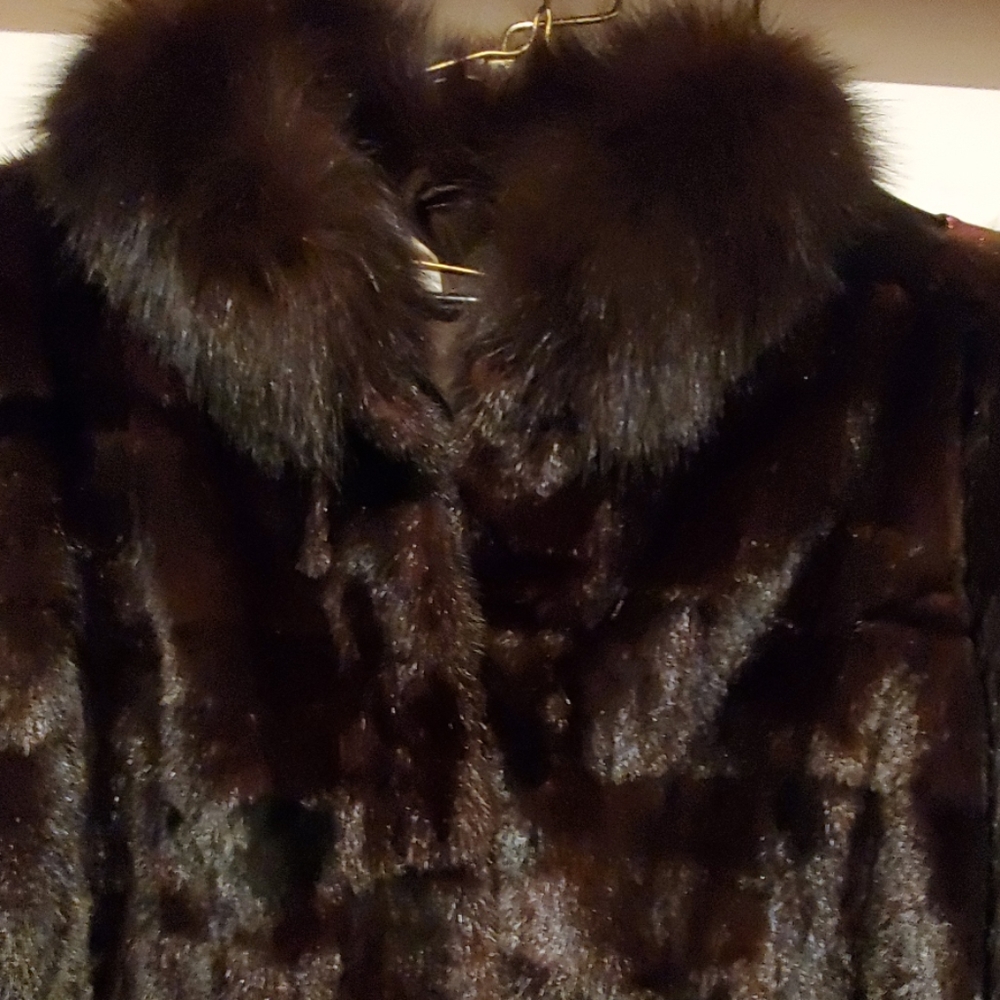 Mink Fur Jacket Plush womans Dark Brown Sz. L